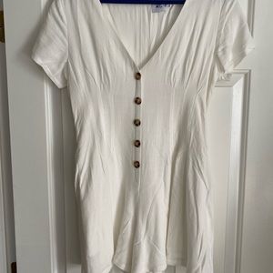 Brand new Princess Polly romper with zipper down the back! Double lined.